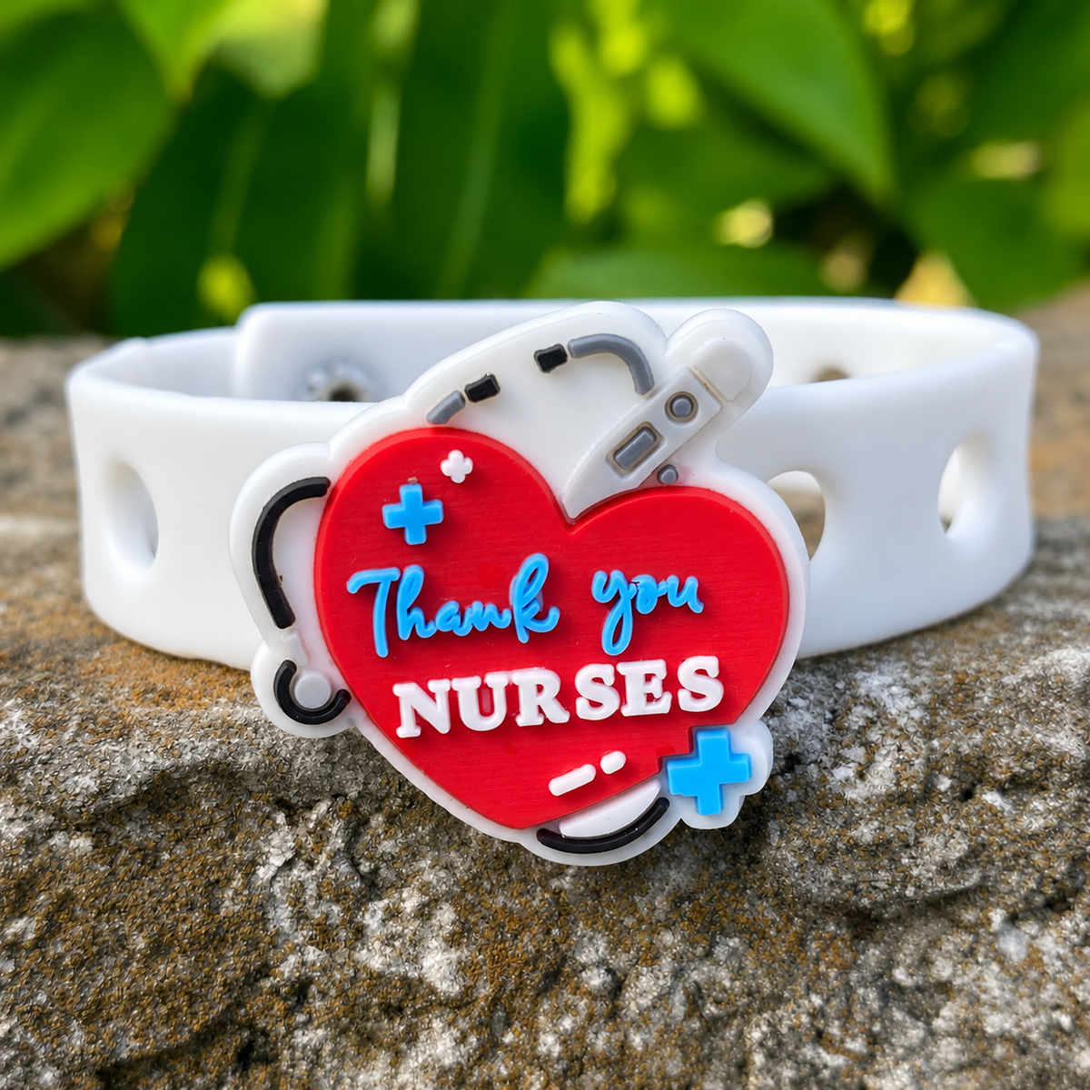 ❤️ Nurse appreciation bracelet featuring a heartfelt medical-themed charm and adjustable band. Perfect gift 🎁 for nurses and healthcare workers.