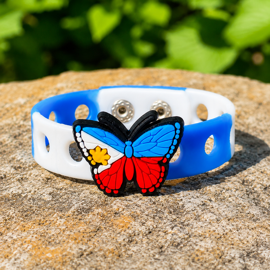 🦋 Colorful butterfly bracelet with a soft adjustable blue-and-white band. Perfect for gifts 🎁, summer outfits ☀️, and everyday fun.