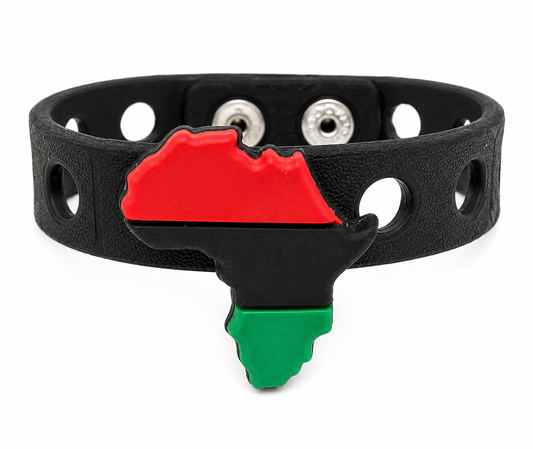 Show your heritage with the Mama Africa Bracelet. Features a bold Africa-shaped charm, Pan-African colors, adjustable fit, and everyday comfort.