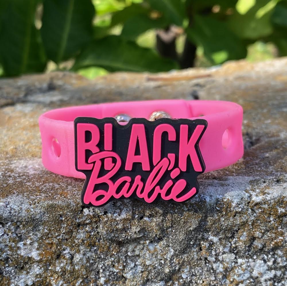 💖 Stylish pink kids bracelet with a bold confidence-inspired design. Perfect for birthday gifts 🎁, party favors 🎉, and everyday fashion.