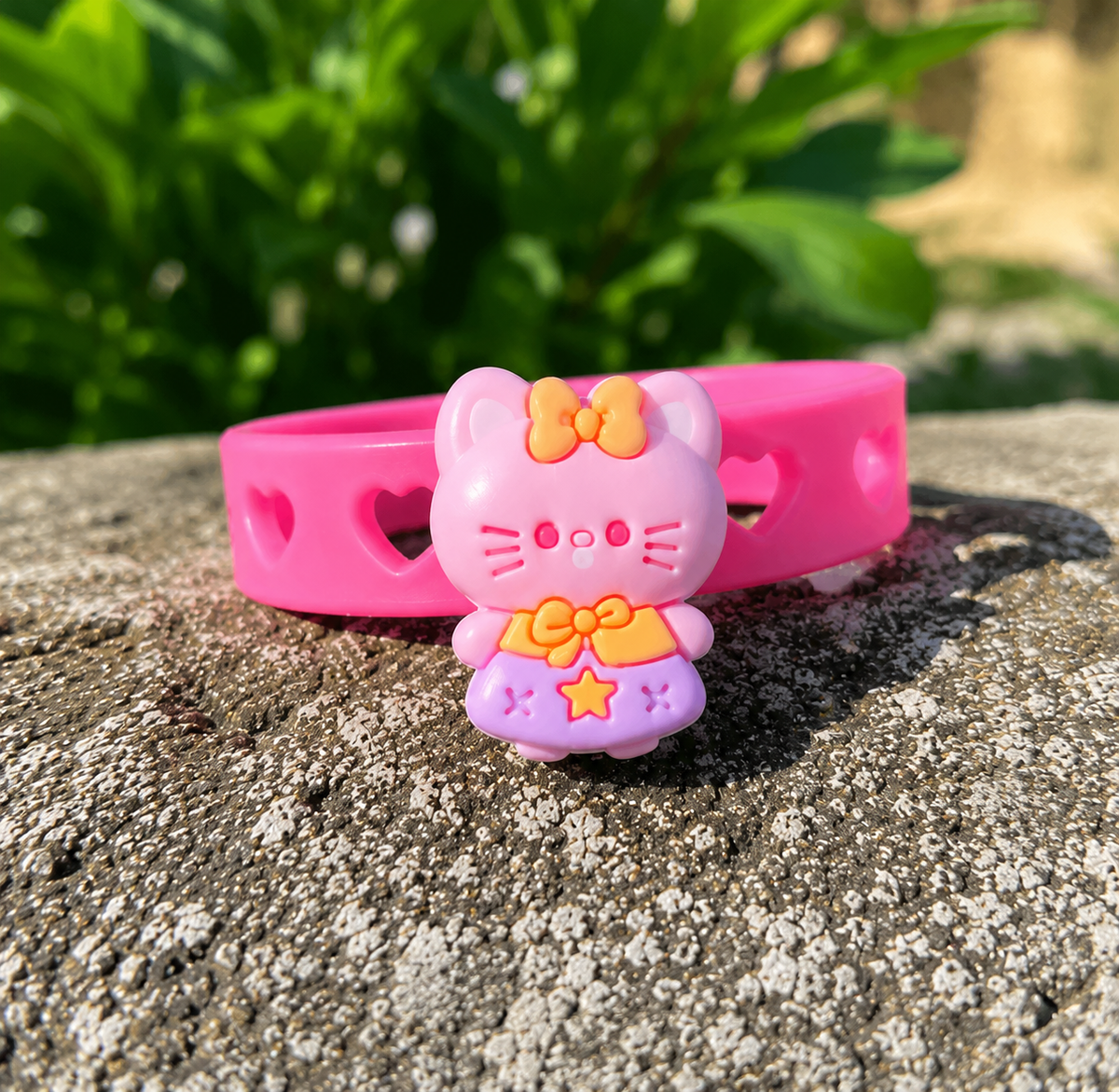 🎀 Cute pink kitty charm bracelet with heart cutouts, soft silicone band & adjustable fit. Perfect kawaii accessory for kids, gifts & everyday style!